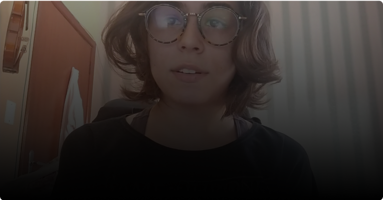 Thumnail do depoimento de Laura Beatris